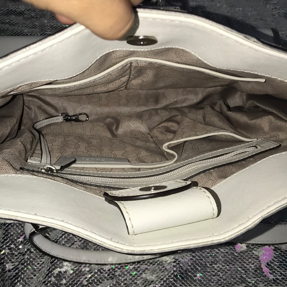 Bag - Picture 3 of 4
